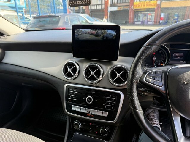 Mercedes-Benz GLA Class 1.6 Gla200 Sport Executive Suv 7G-dct Grey #15
