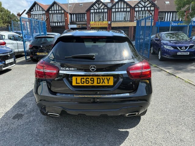 Mercedes-Benz GLA Class 2019 1.6 Gla180 Urban Edition Suv Manua Black #3
