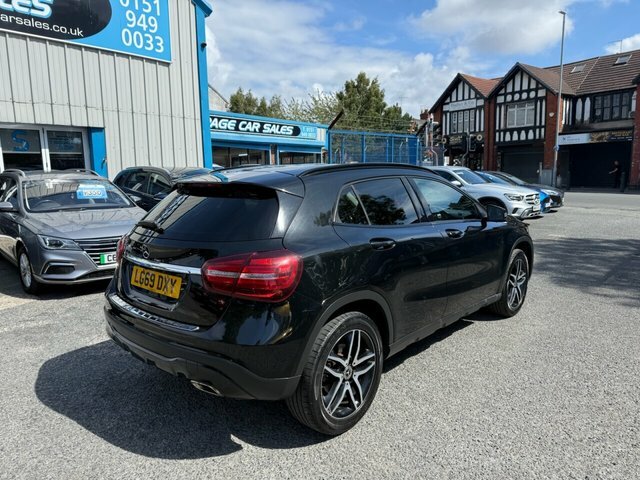 Mercedes-Benz GLA Class 2019 1.6 Gla180 Urban Edition Suv Manua Black #2