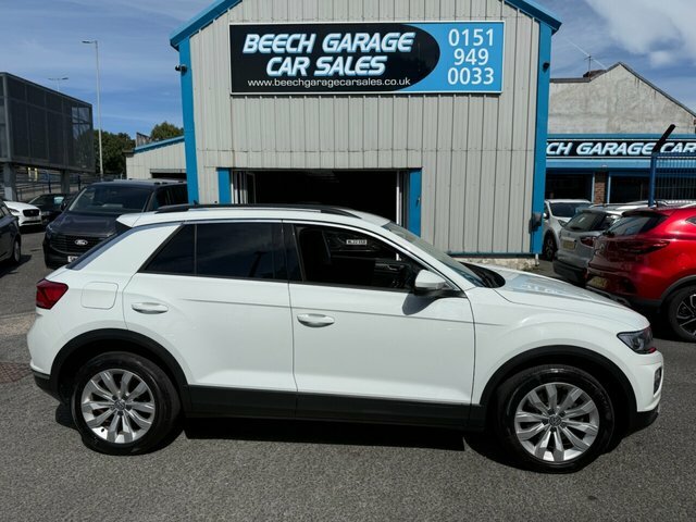 Volkswagen T-Roc 2018 1.0 Tsi Se Suv Euro 6 Ss White #2