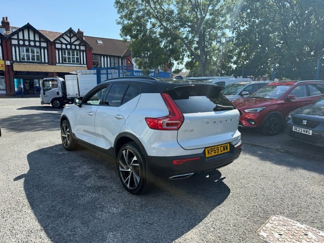 Volvo XC40 2019 2.0 D4 R-design Pro Suv Awd E Silver #5