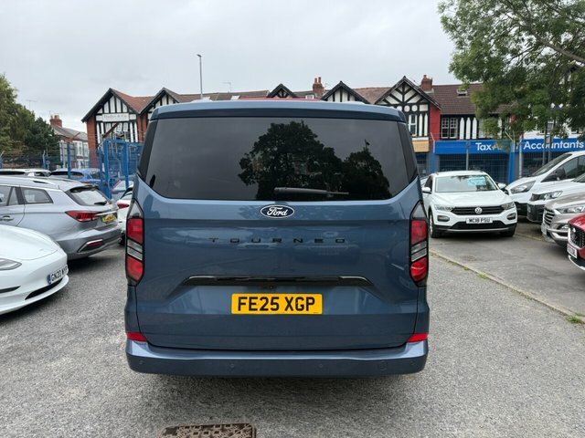 Ford Tourneo Custom 2025 2.0 320 Ecoblue Titanium Luxe Minibus Double Blue #4