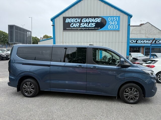Ford Tourneo Custom 2025 2.0 320 Ecoblue Titanium Luxe Minibus Double Blue #2