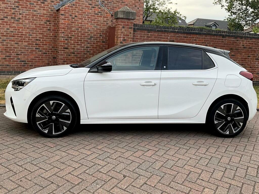 Vauxhall Corsa-e Hatchback 50Kwh Elite Premium 202222 White #4