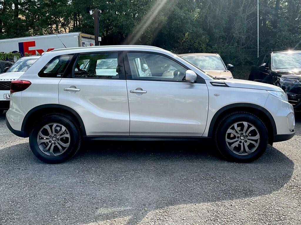 Suzuki Vitara Suv 1.0 Boosterjet Sz4 Euro 6 Ss 201919 Silver