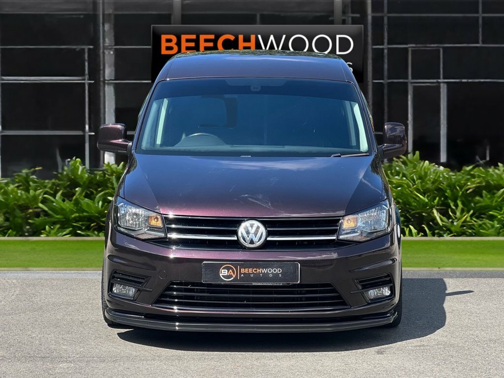 Volkswagen Caddy 2018 2.0 Tdi C20 Bluemotion Tech Highline Panel Va Purple #3