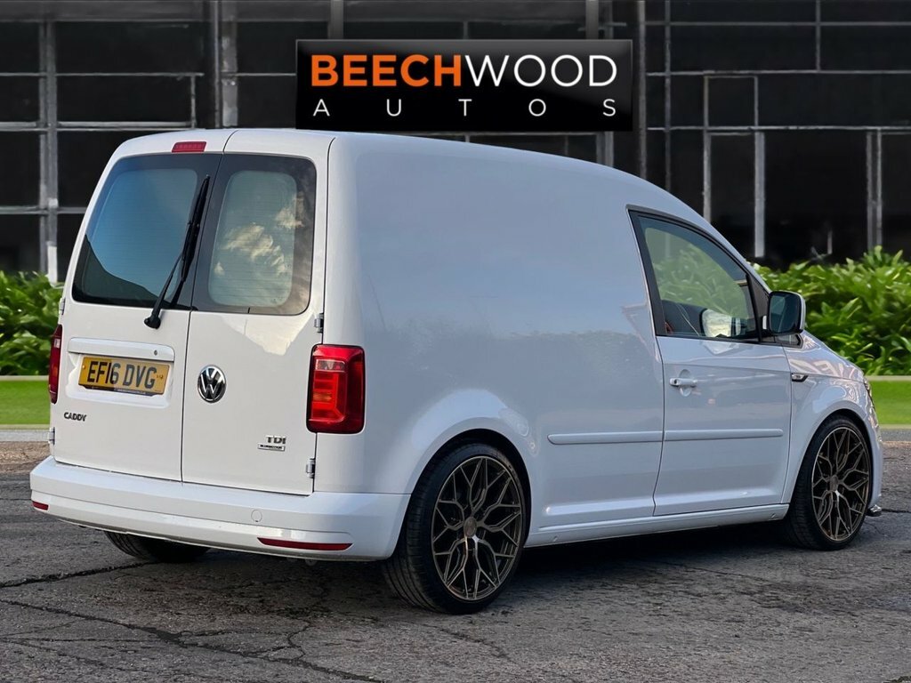 Volkswagen Caddy 2016 2.0 Tdi C20 Bluemotion Tech Startline Panel V EF16DVG White #4