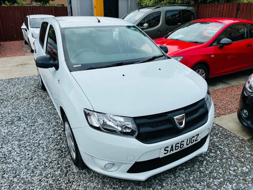 Dacia Sandero 0.9 Tce Laureate Hatchback Euro Red #9
