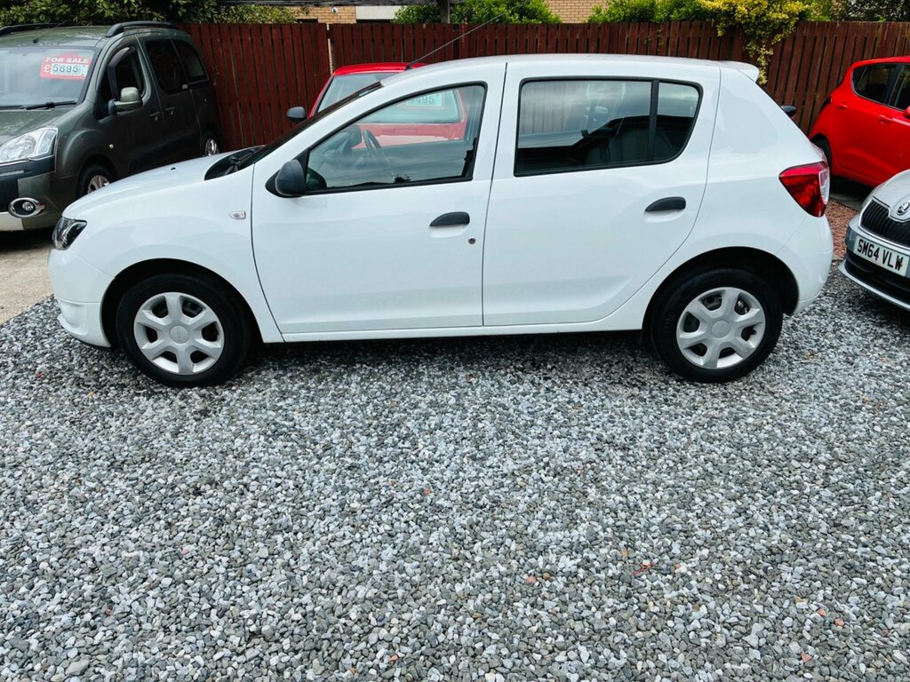 Dacia Sandero 0.9 Tce Laureate Hatchback Euro Red #31