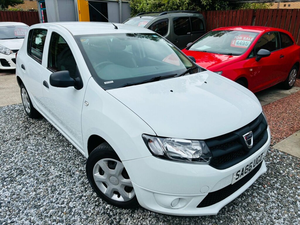 Dacia Sandero 0.9 Tce Laureate Hatchback Euro Red #7