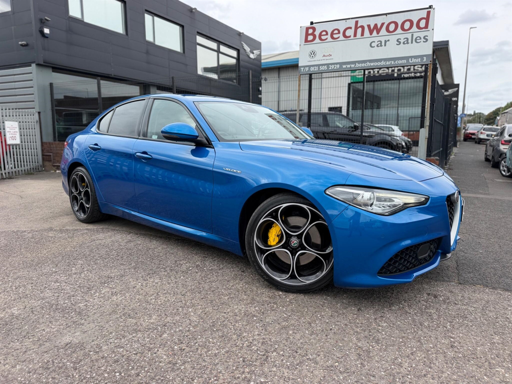 Alfa Romeo Giulia 2.0T Veloce Euro 6 Ss YG69WWL Blue #5