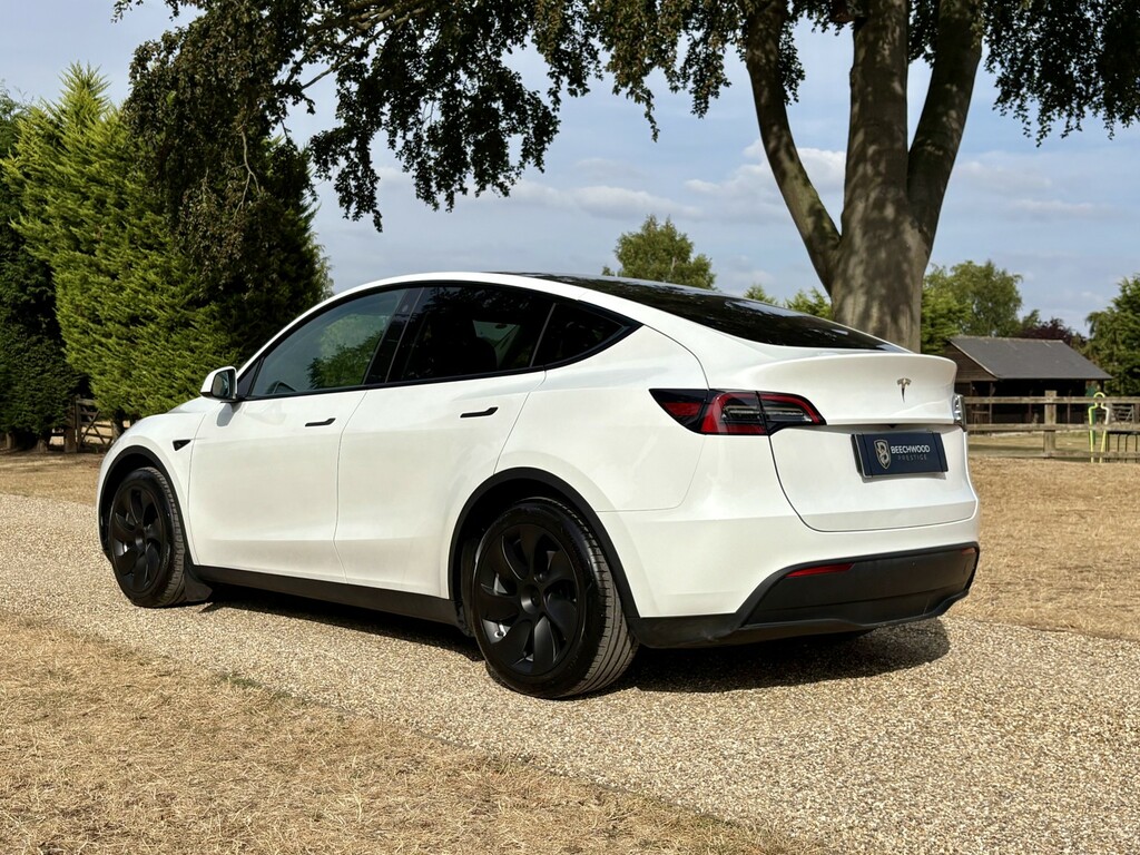 Tesla Model Y Suv 202323 SJ23ZWB White #2
