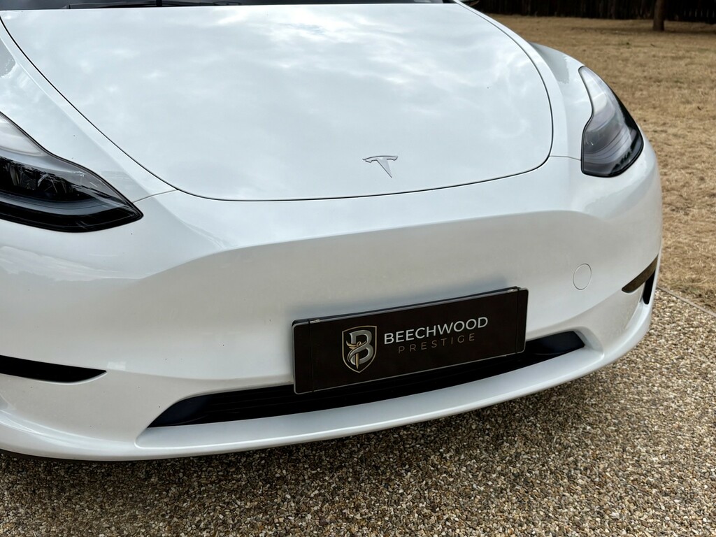 Tesla Model Y Suv 202323 SJ23ZWB White #6