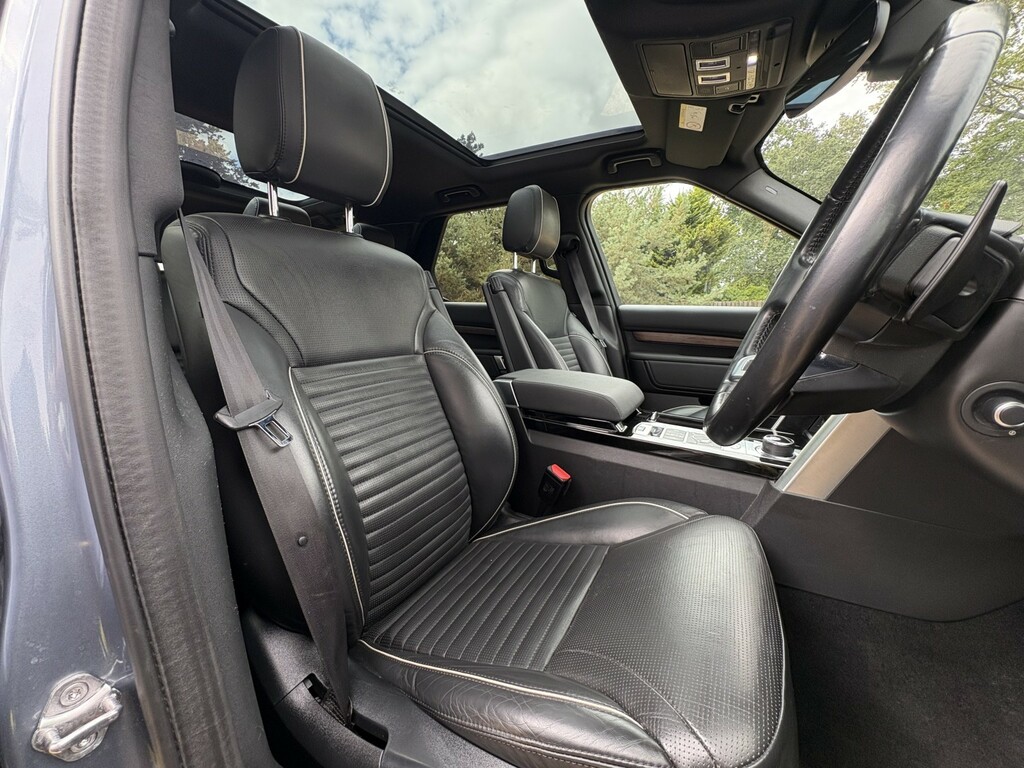 Land Rover Discovery Suv 2.0 Si4 Hse 202020 Blue #5