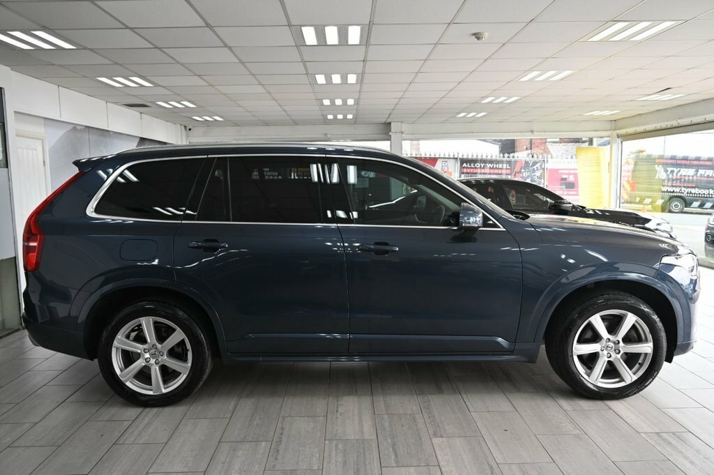 Volvo XC90 2L Momentum Blue #3