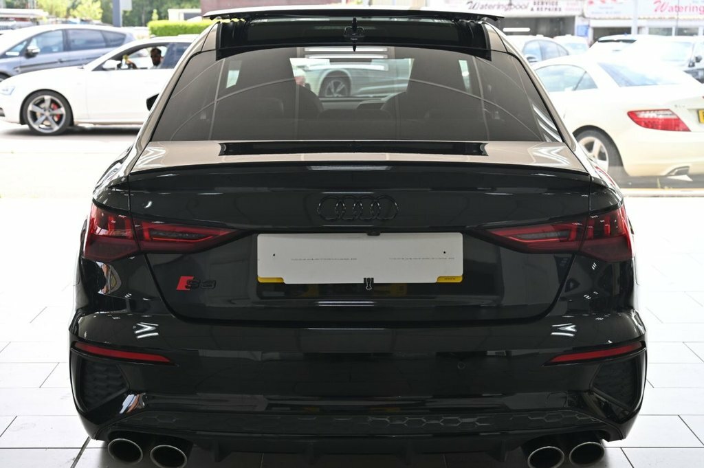 Audi S3 2.0 Tfsi Black Edition Sportback S Tron Black #8