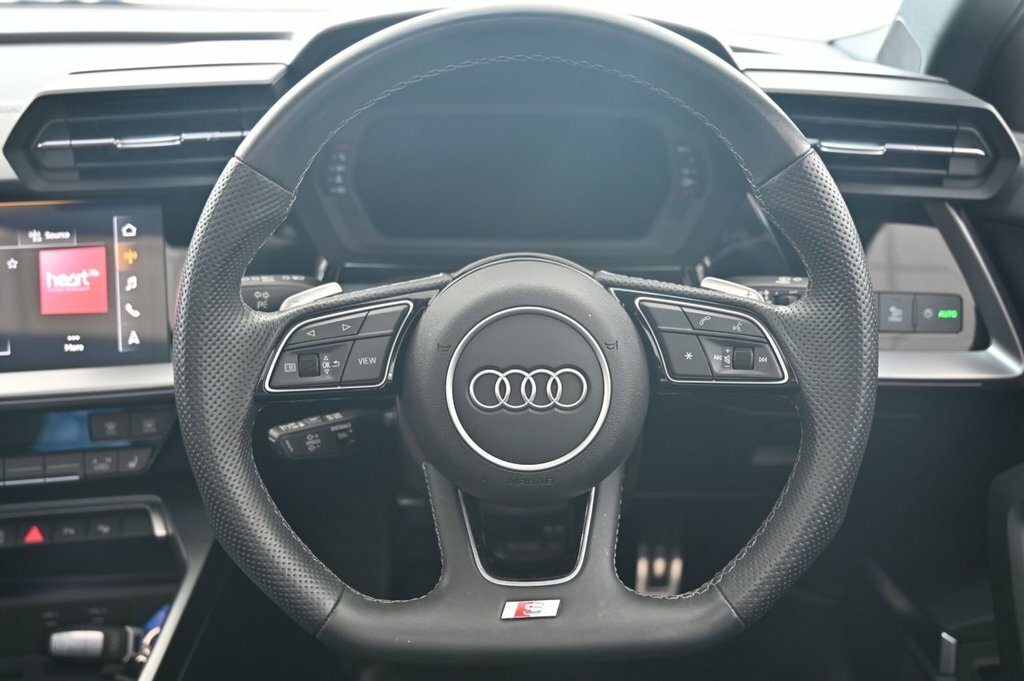 Audi S3 2.0 Tfsi Black Edition Sportback S Tron Black #17