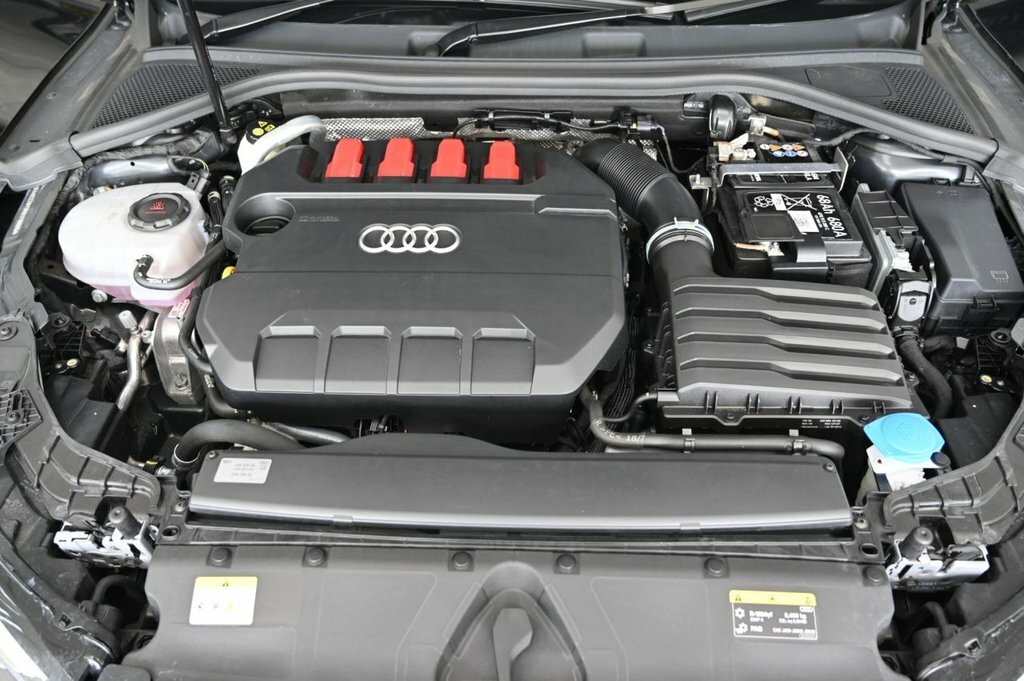 Audi S3 2.0 Tfsi Black Edition Sportback S Tron Black #41