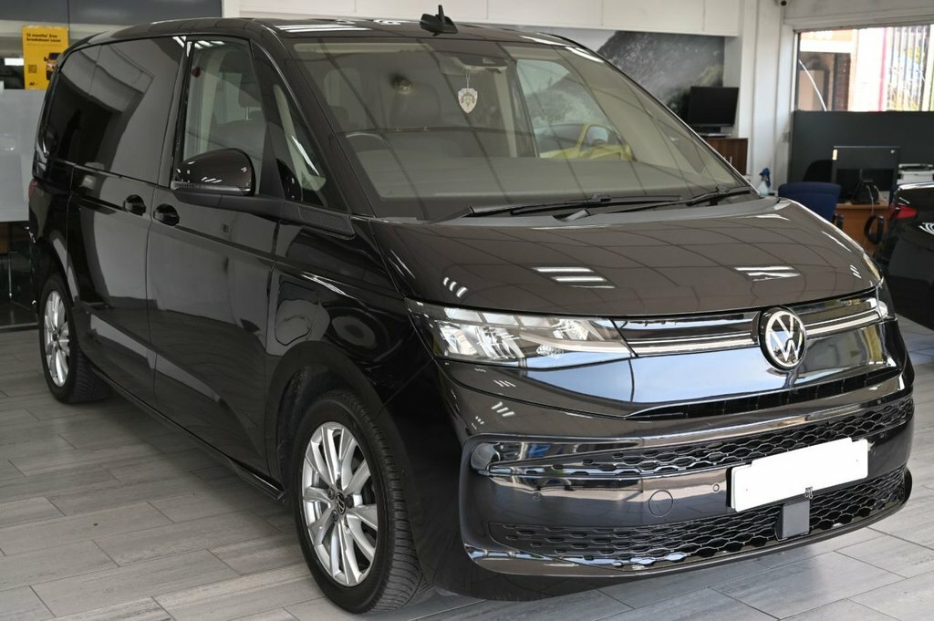 Volkswagen Multivan 1.4L Life LO23HFA Black #2