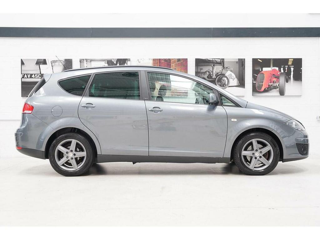 Seat Altea XL 1.6 Tdi Ecomotive Cr I Tech Euro 5 Ss Grey #2