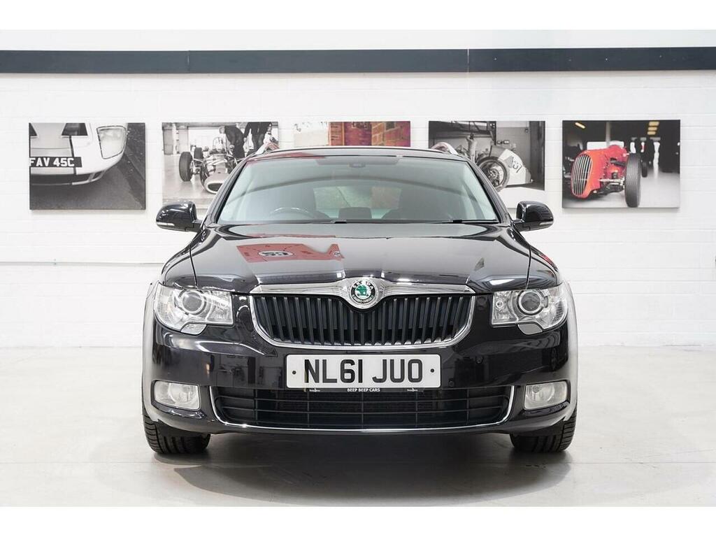 Skoda Superb 1.6 Tdi Elegance Greenline II Euro 5 Ss White #8