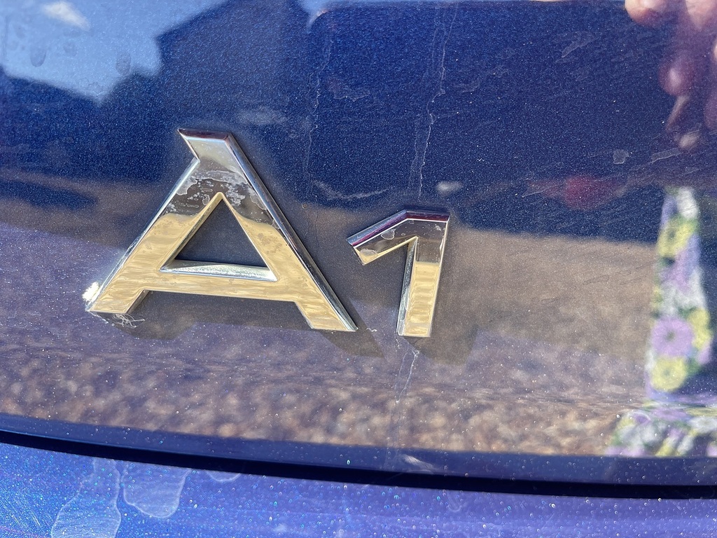 Audi A1 1.6 Tdi S Line Sportback Euro 6 Ss Blue #9