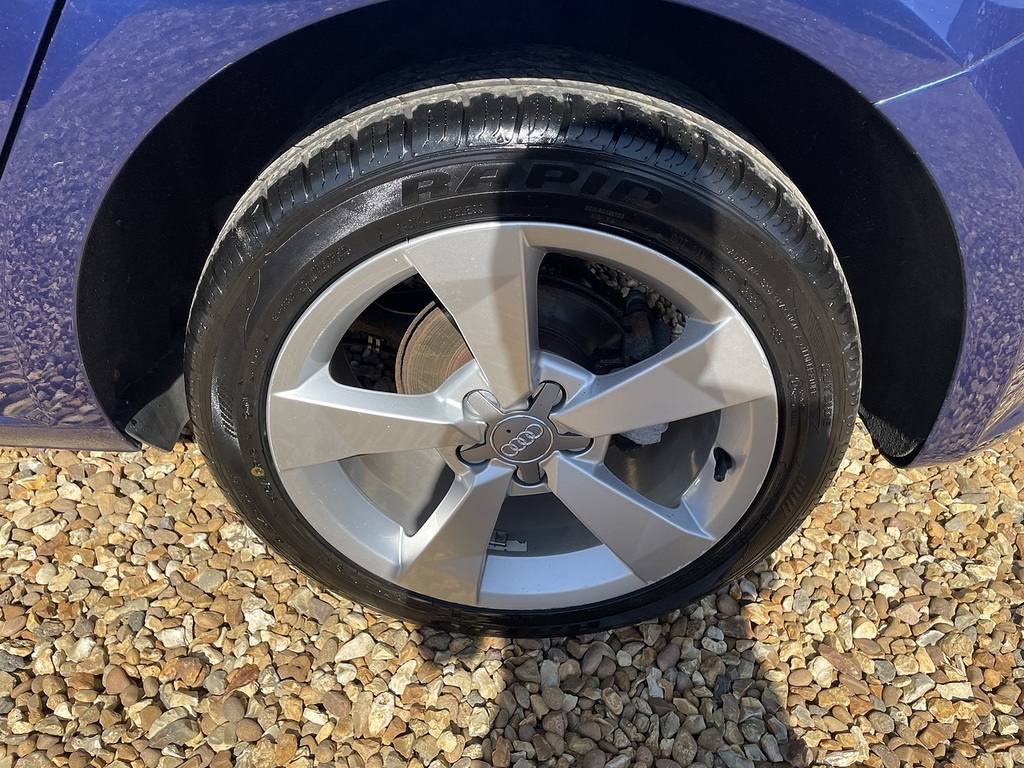 Audi A1 1.6 Tdi S Line Sportback Euro 6 Ss Blue #13
