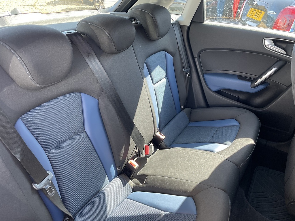 Audi A1 1.6 Tdi S Line Sportback Euro 6 Ss Blue #23