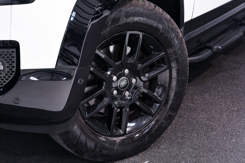 Land Rover Defender 110 3.0 D250 X-dynamic Se 110 Grey #36