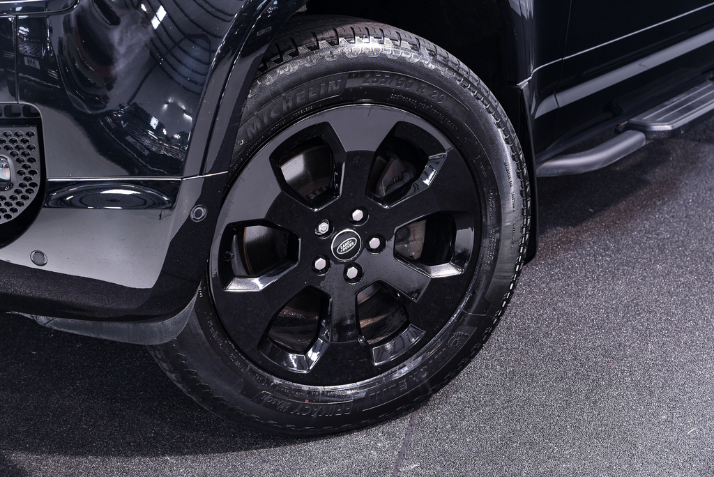 Land Rover Defender 90 3.0 D250 Mhev X-dynamic Hse Hard Top Suv Diese Black #4