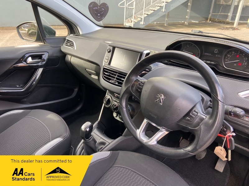 Peugeot 208 1.0 Vti Puretech Active Euro 5 Silver #12