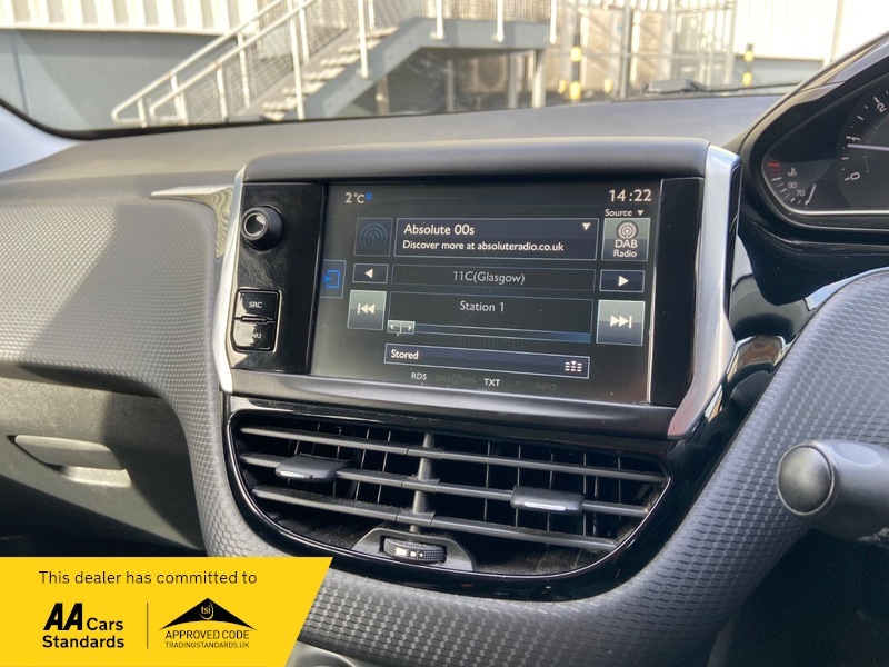 Peugeot 208 1.0 Vti Puretech Active Euro 5 Silver #18