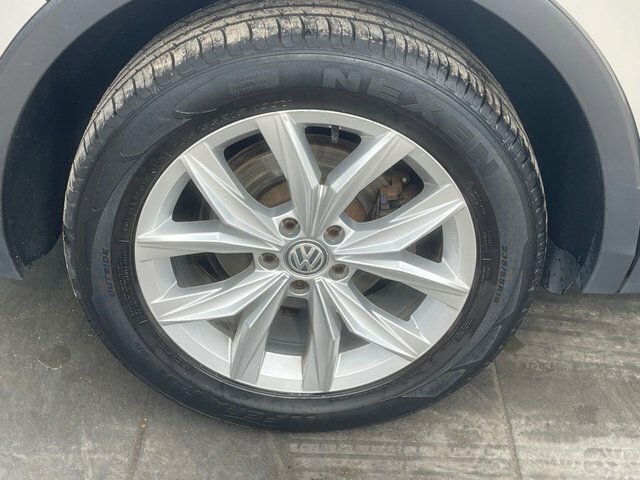 Volkswagen Tiguan Se Navigation White #5