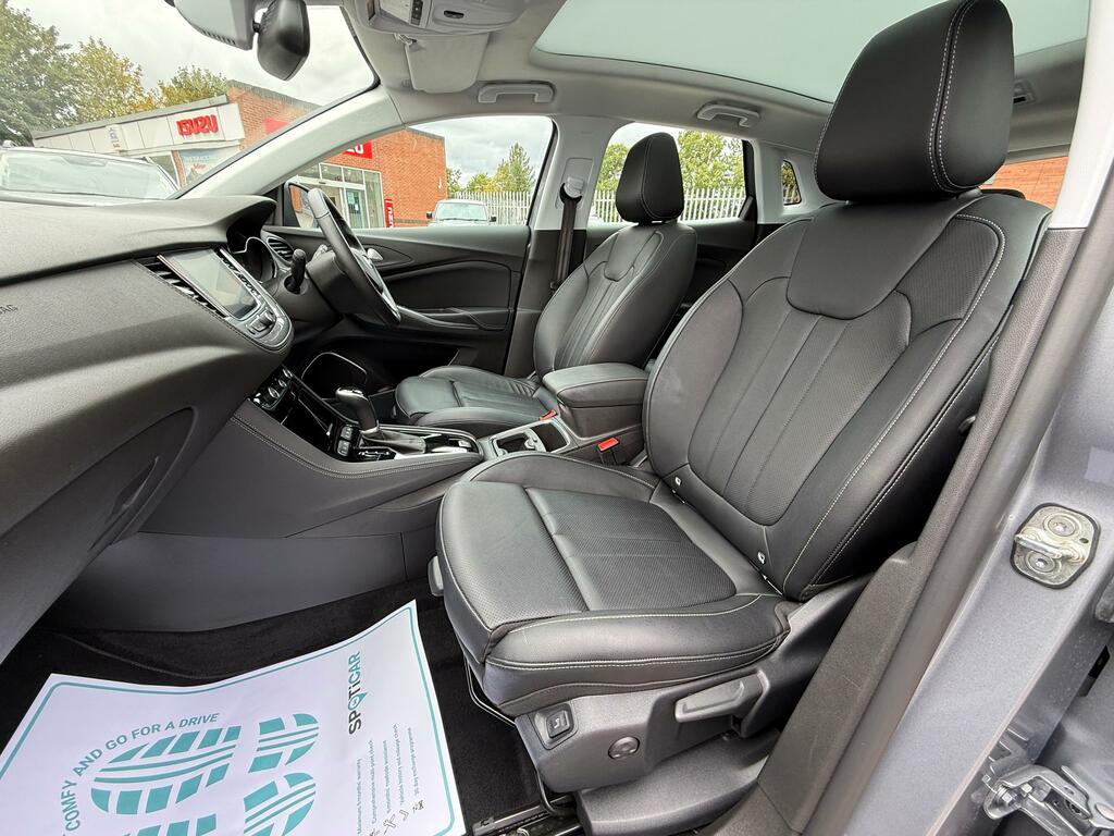 Vauxhall Grandland X Sri Nav Black #10