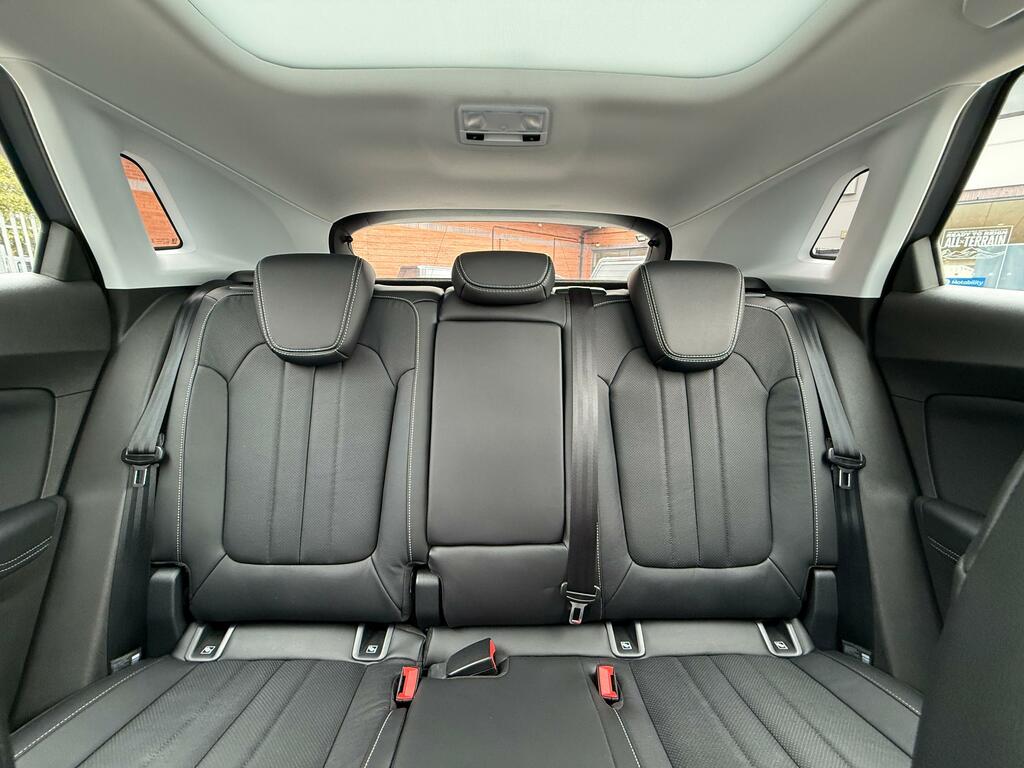 Vauxhall Grandland X Sri Nav Black #34
