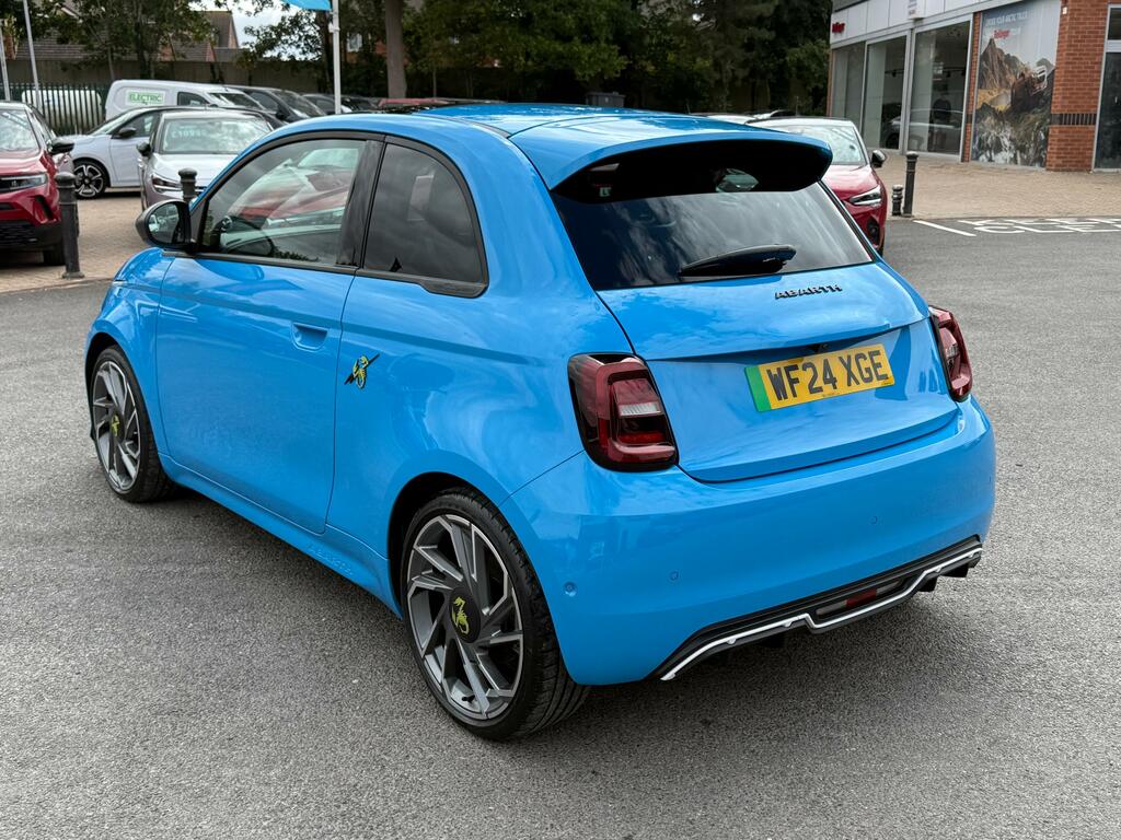 Abarth 500 42.2Kwh Turismo Cwvehiclemarketing Green #13