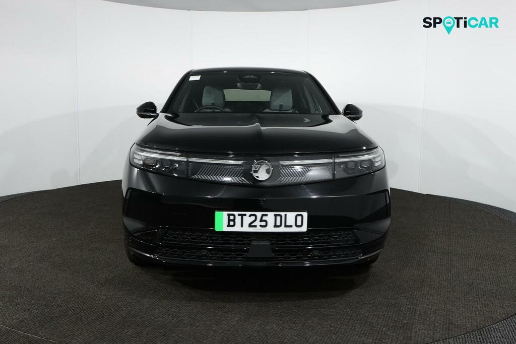Vauxhall Grandland 73Kwh Ultimate Suv 213 Ps Black #2
