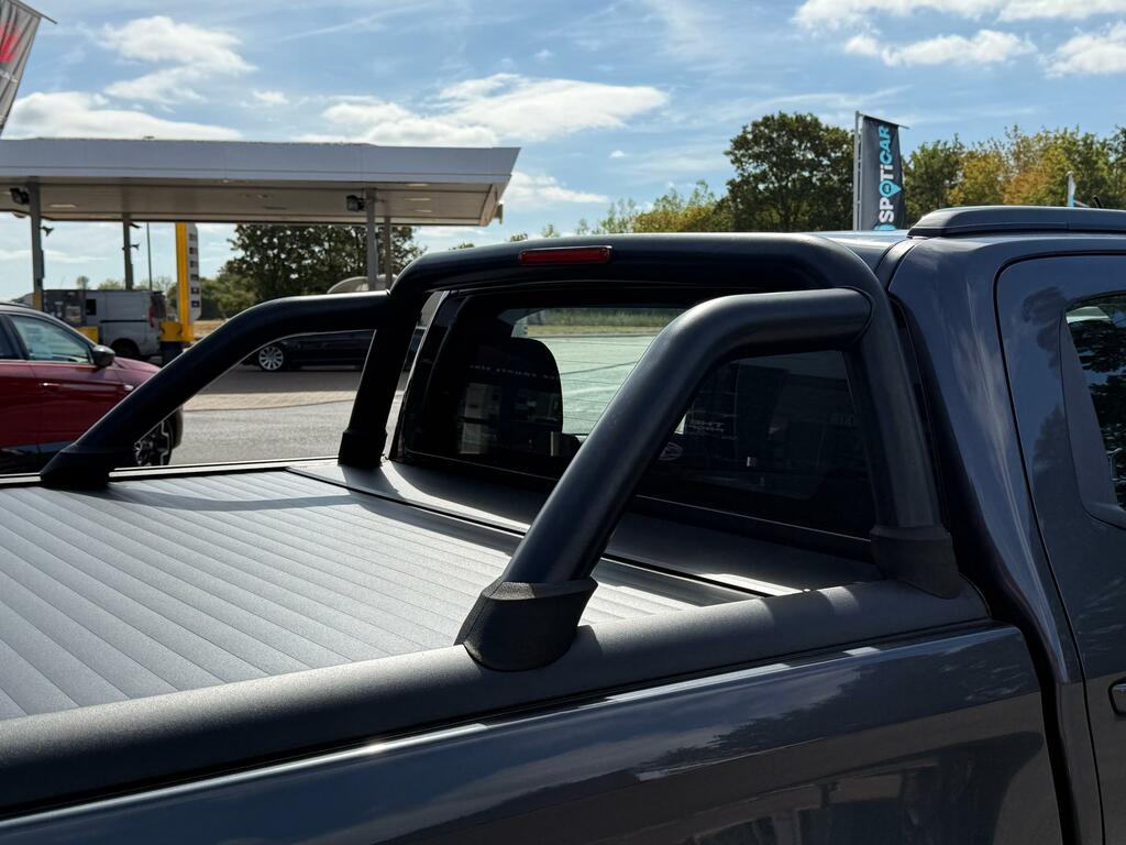 Isuzu D-Max 1.9 Td V-cross Pickup Double Cab 4 Grey #3