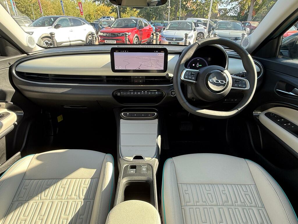 Fiat 600e Fiat 600 La Prima Beige #5