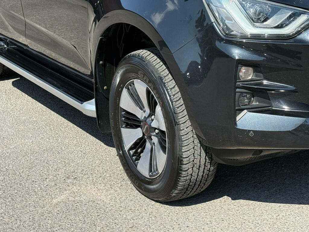 Isuzu D-Max 1.9 Td Dl40 Pickup Double Cab 4Wd WJ21GBX Black #5