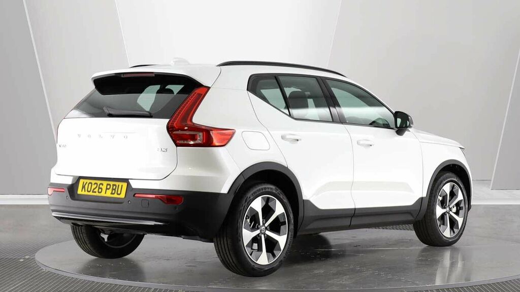 Volvo XC40 Plus, B3 Mild Hybrid, Dark KO26PBU White #2