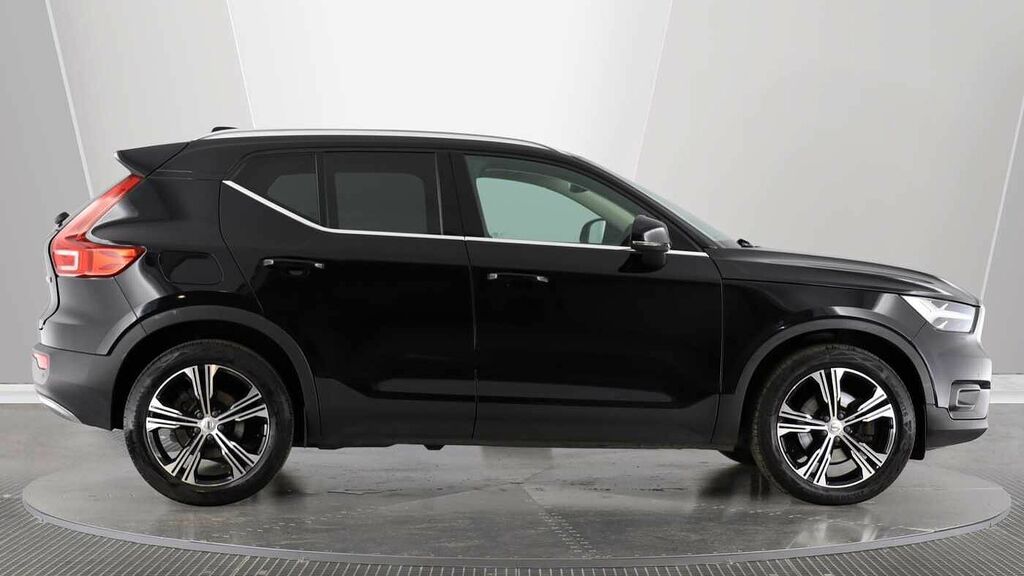 Volvo XC40 Inscription Pro, B5 Awd Mild Hybrid Premium Sound LE21HCX Black #3