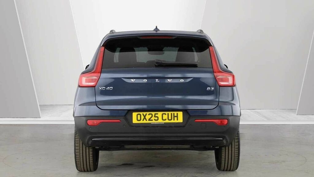 Volvo XC40 Ultra, B3 Mild Hybrid, Dark 21 Alloy Whe Blue #4