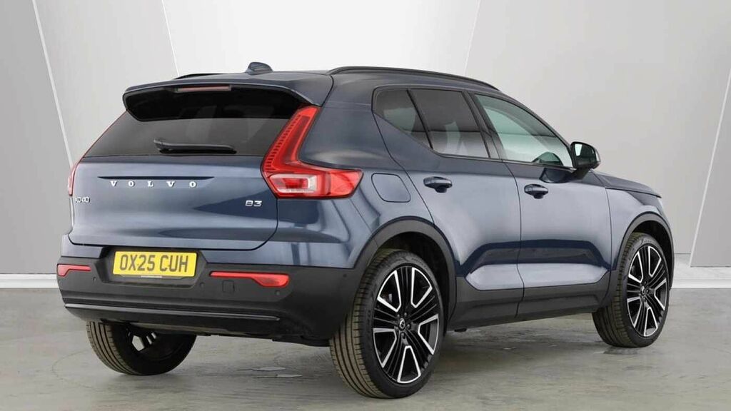 Volvo XC40 Ultra, B3 Mild Hybrid, Dark 21 Alloy Whe Blue #3