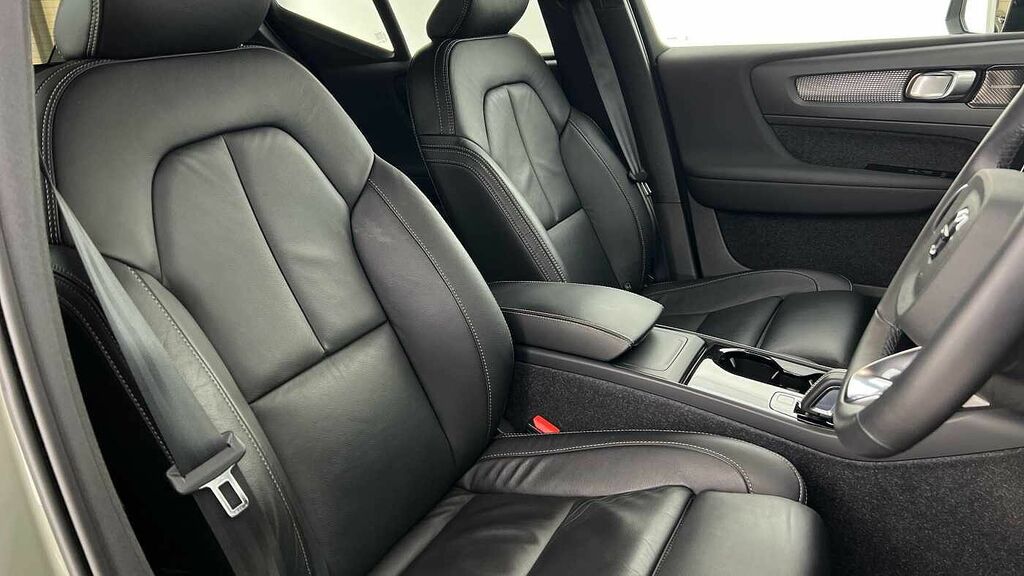 Volvo XC40 Recharge First Edition, P8 Awd Pure Pano KW70XLZ Green #6