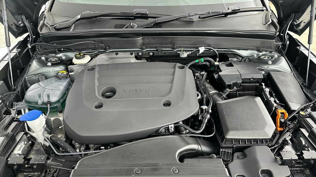 Volvo XC40 Ultra, B3 Mild Hybrid, Bright Silver #15