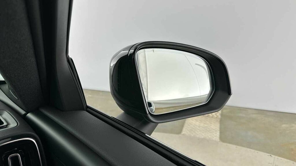 Volvo XC40 Ultra, B3 Mild Hybrid, Bright Silver #18