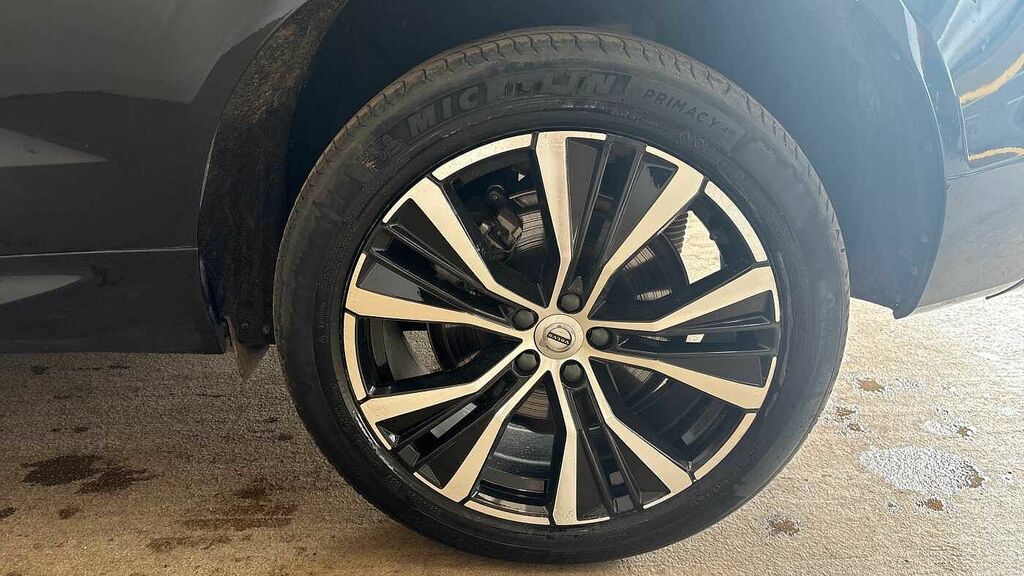 Volvo XC60 Ultra, B5 Awd Mild Hybrid, Dark Panoramic Black #4