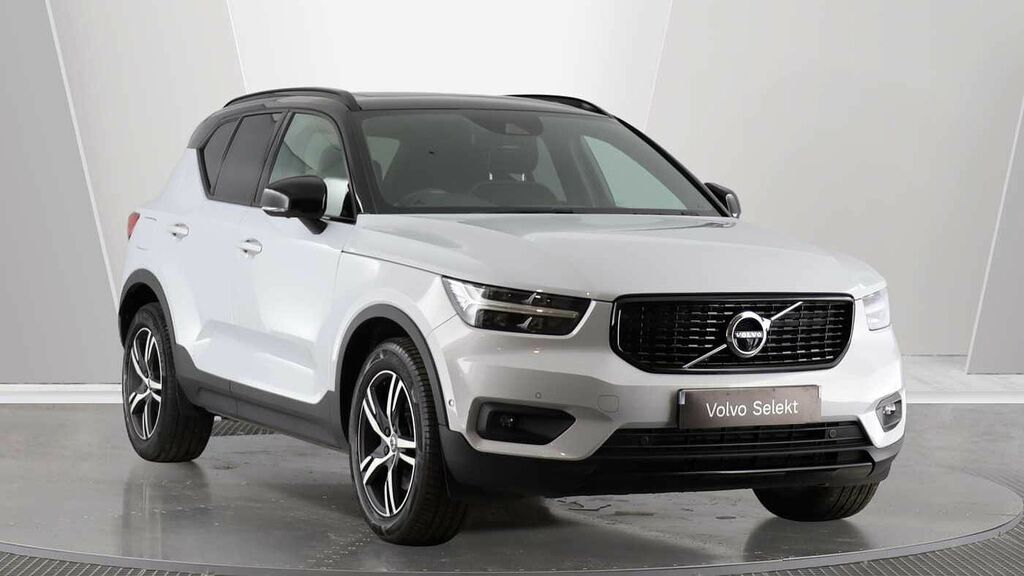 Volvo XC40 R-design, B4 Awd Lounge Pack - Hk Audio Silver