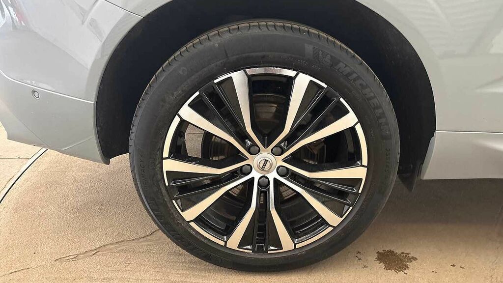 Volvo XC60 Plus, B5 Awd Mild Hybrid, Dark 360 Camera Grey #4